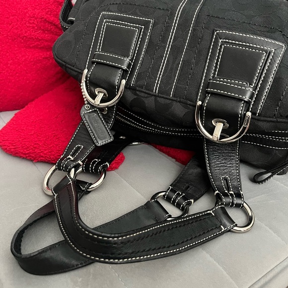 Coach Mia signature C’s satchel - Picture 6 of 11